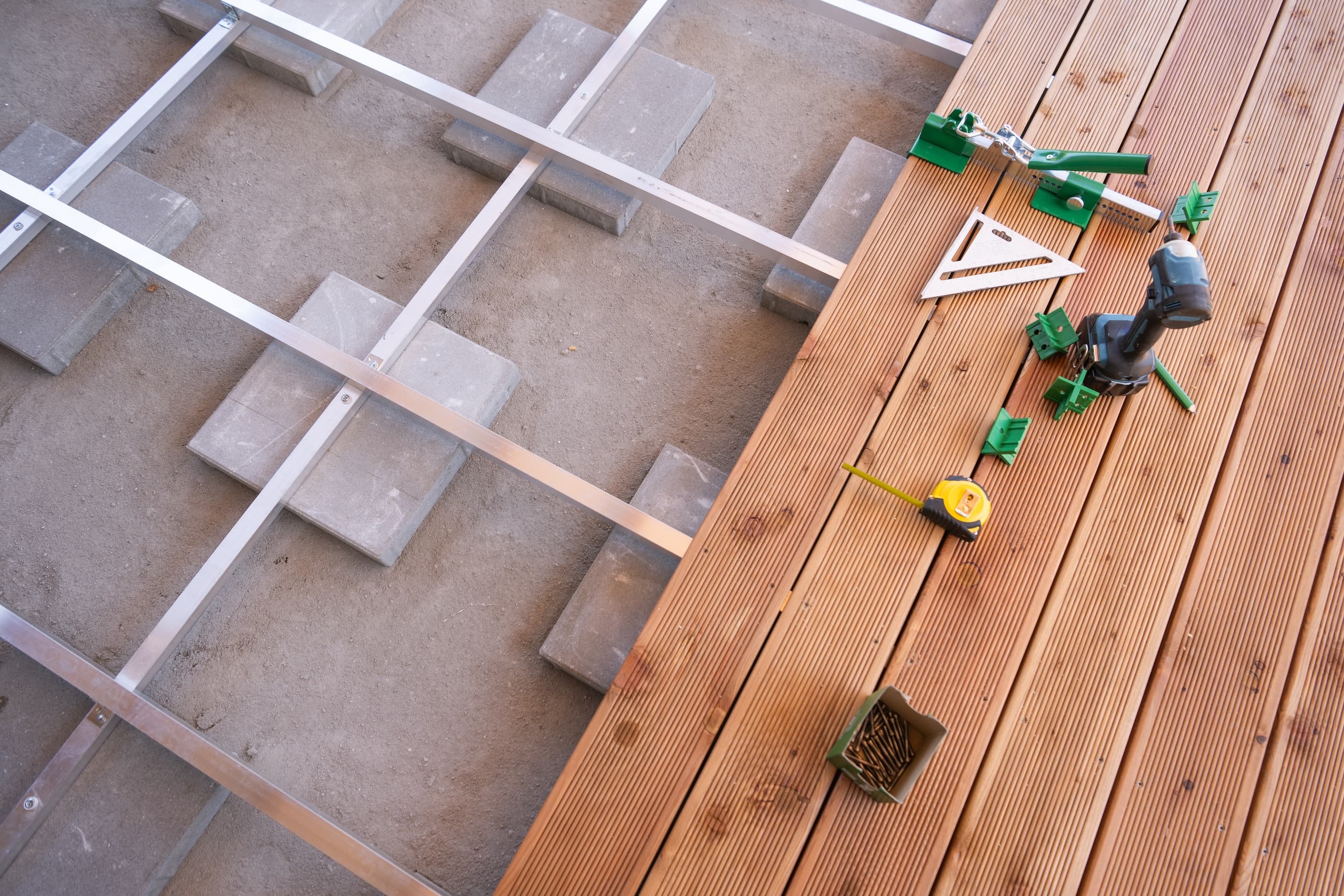 The Playbook for Hiring a Decking Company in Canada: Material Decisions, Quote Traps, and What to Lock Down Before Work Starts