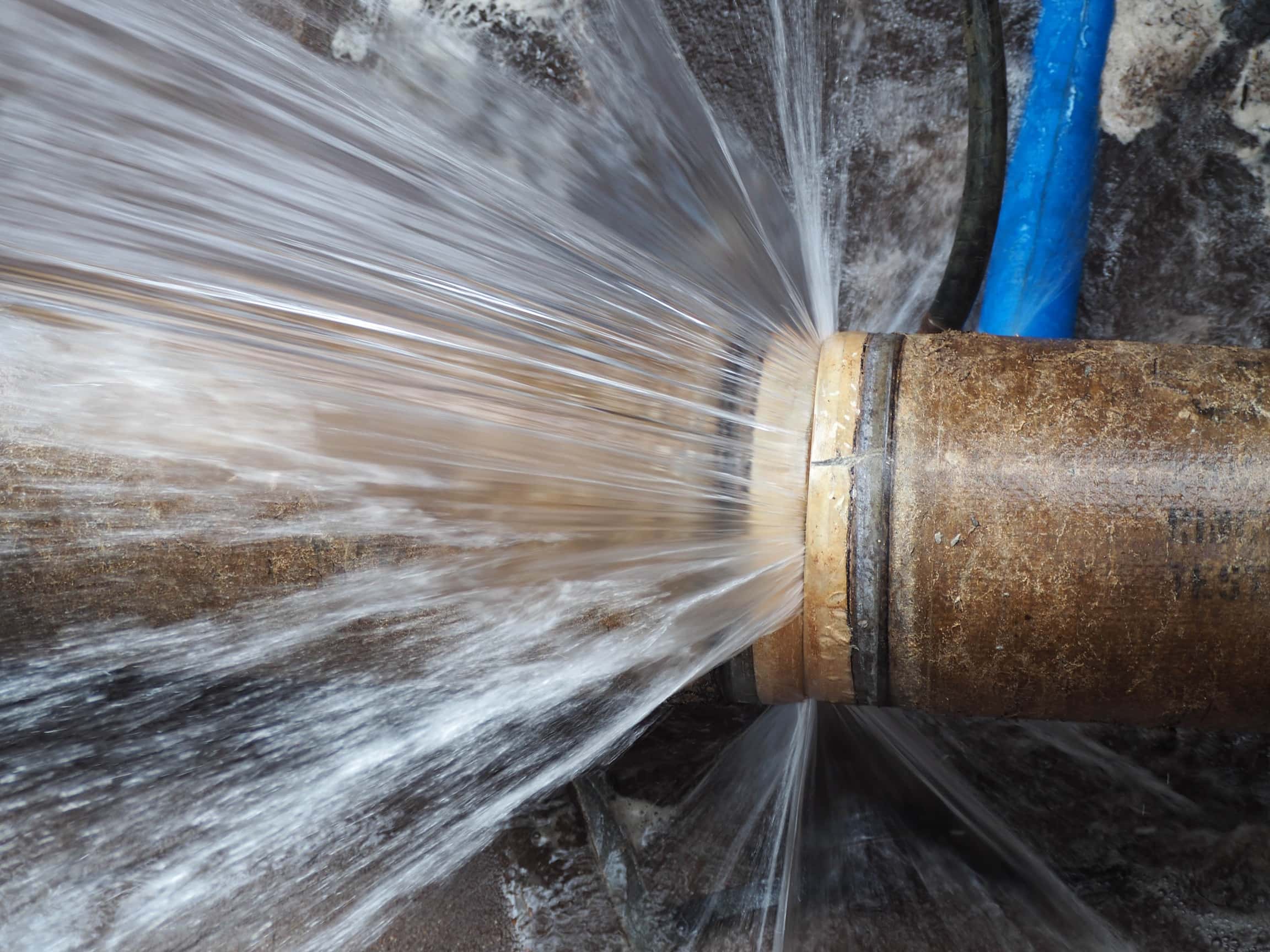 What to Do When a Pipe Bursts: A Step-by-Step Emergency Guide