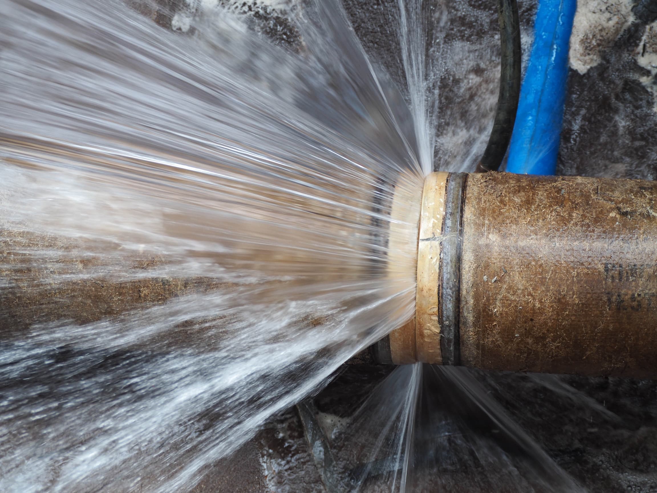 What to Do When a Pipe Bursts: A Step-by-Step Emergency Guide