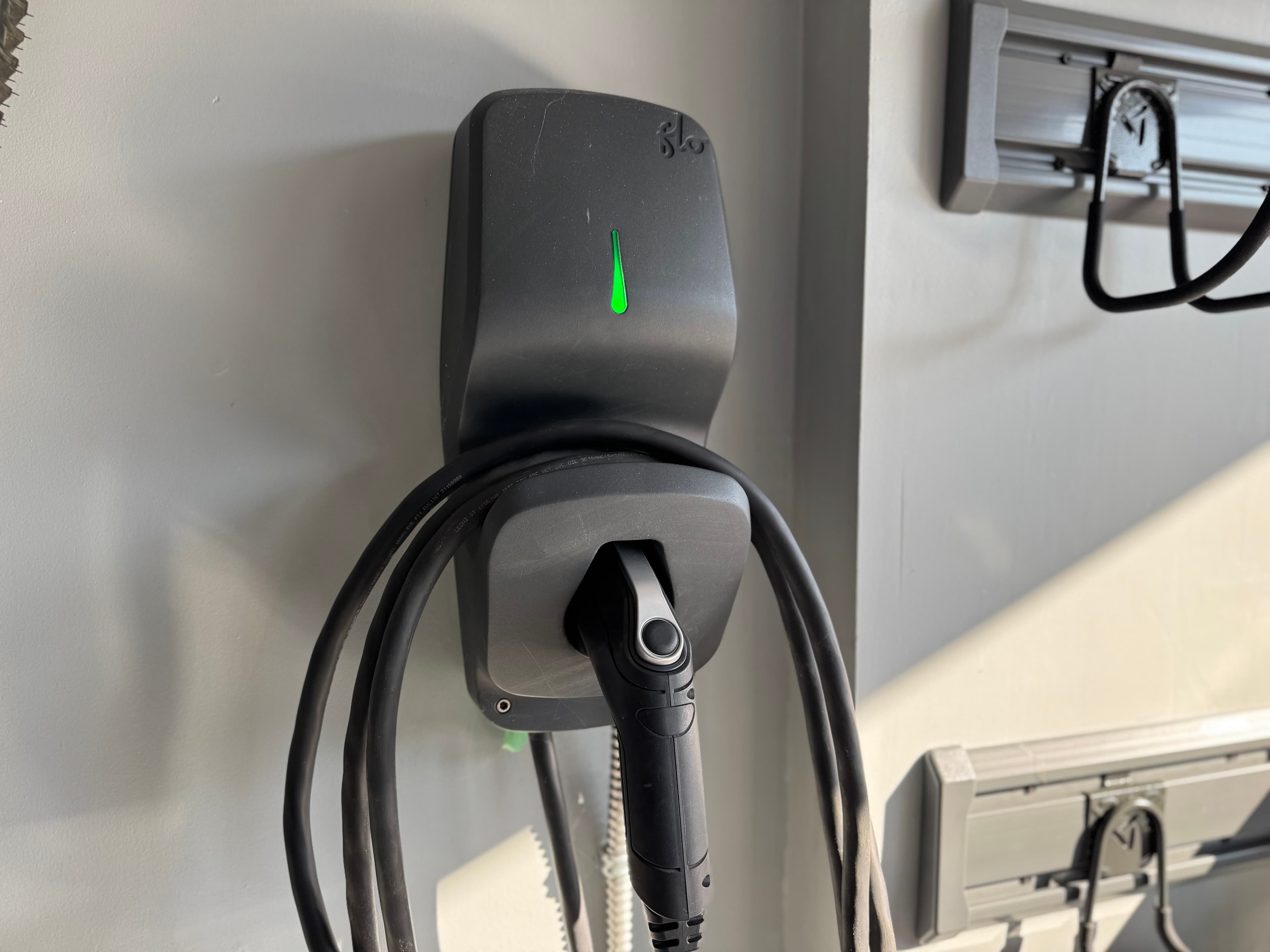 Home EV Charging, Explained: EVSE Basics, Level 2 Options, Installation, And Smart Buying Choices