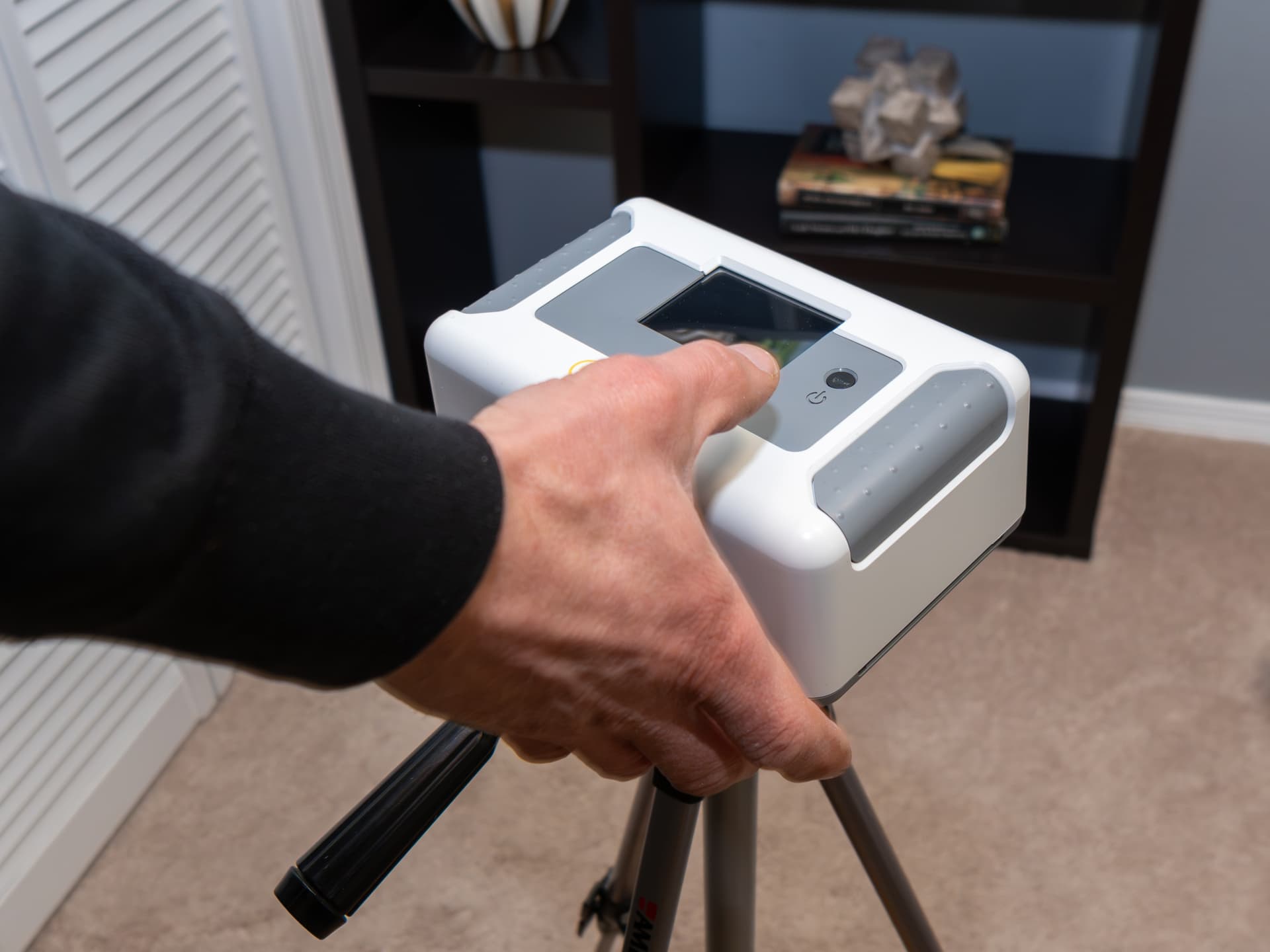 DIY Radon Test Kits vs Professional Radon Testing in Canada: What You’re Actually Paying For
